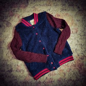 NWOT Audrey 3+1 Cable Knit Fleece Sweater